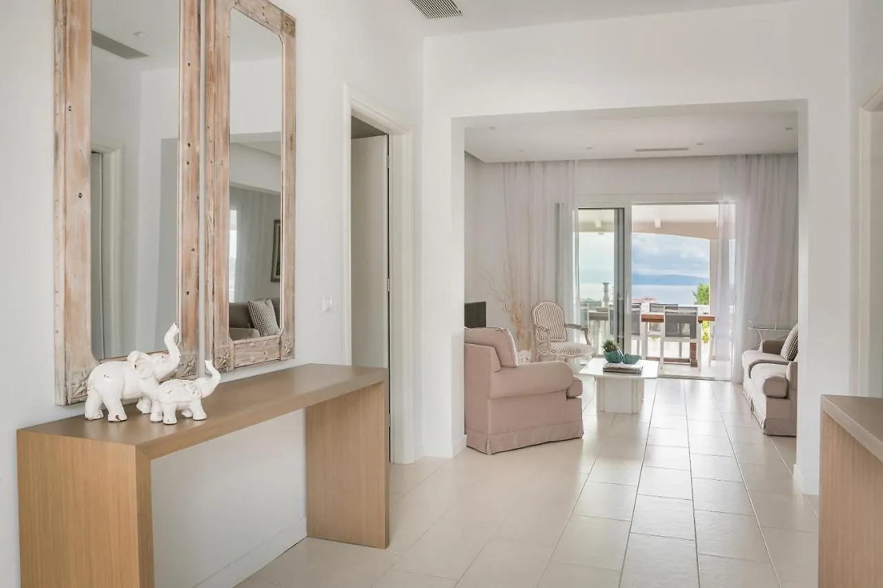 Villa Feinikas Metaxata Greece